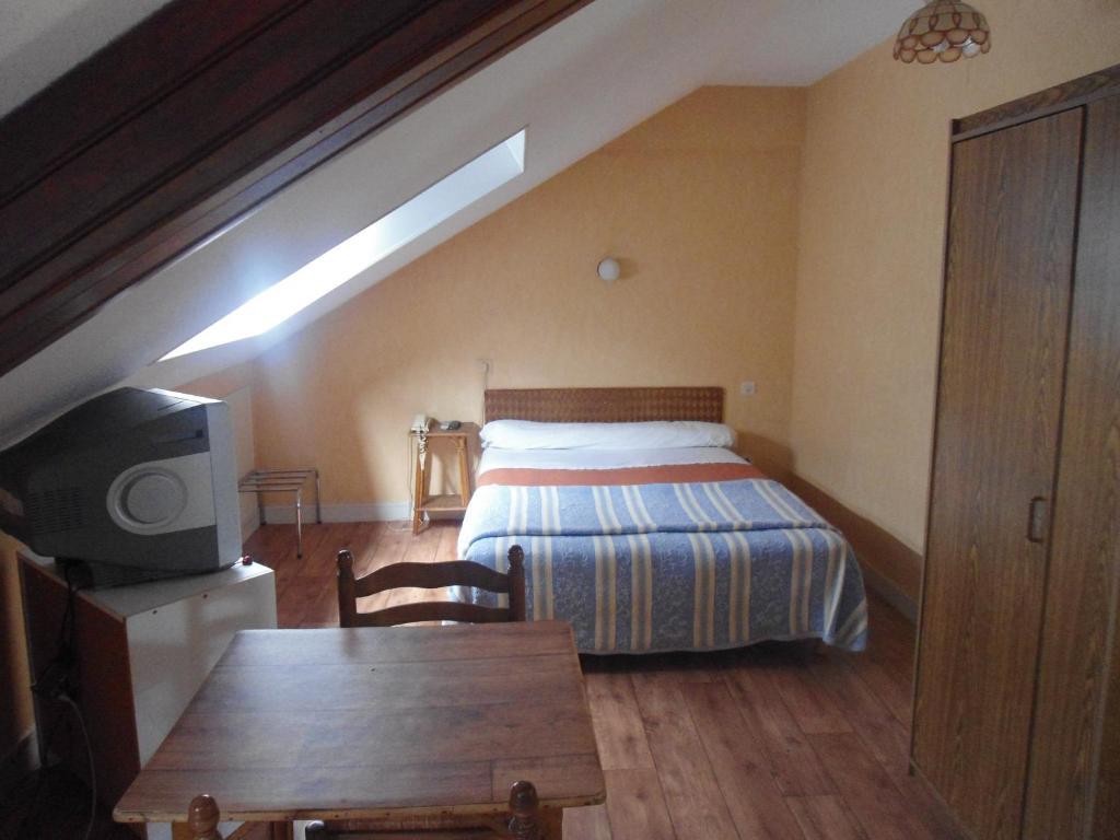 Hotel De France 2*